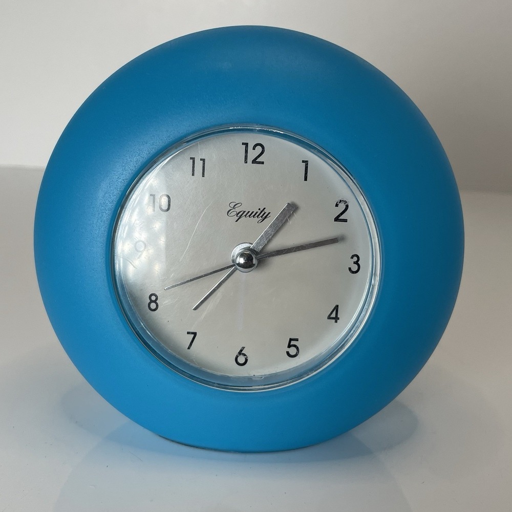 Quartz Table Clock -‎ Frost Blue  Alarm Clock Mcm Look Tested
